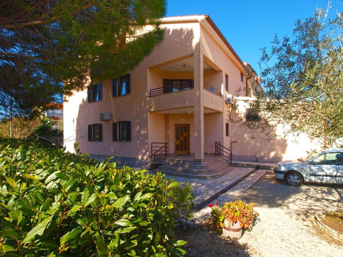 Apartment Josip 2011 Fažana Exterior foto
